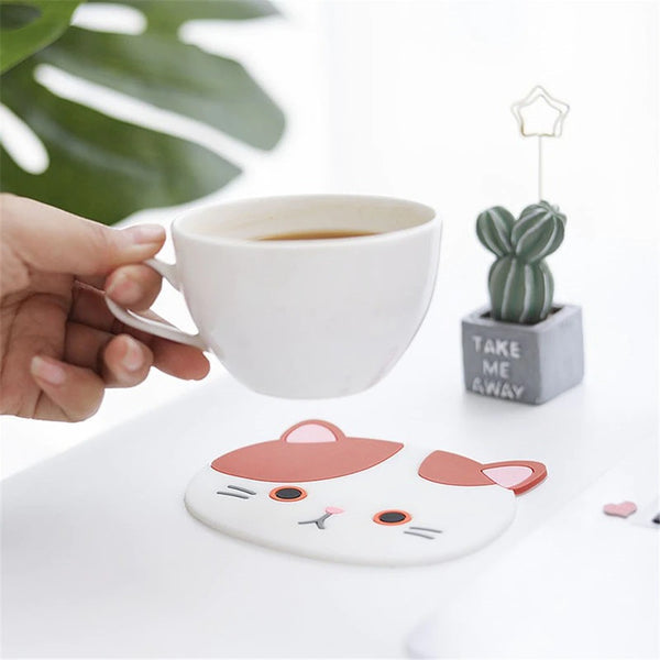 Coaster - Plushico